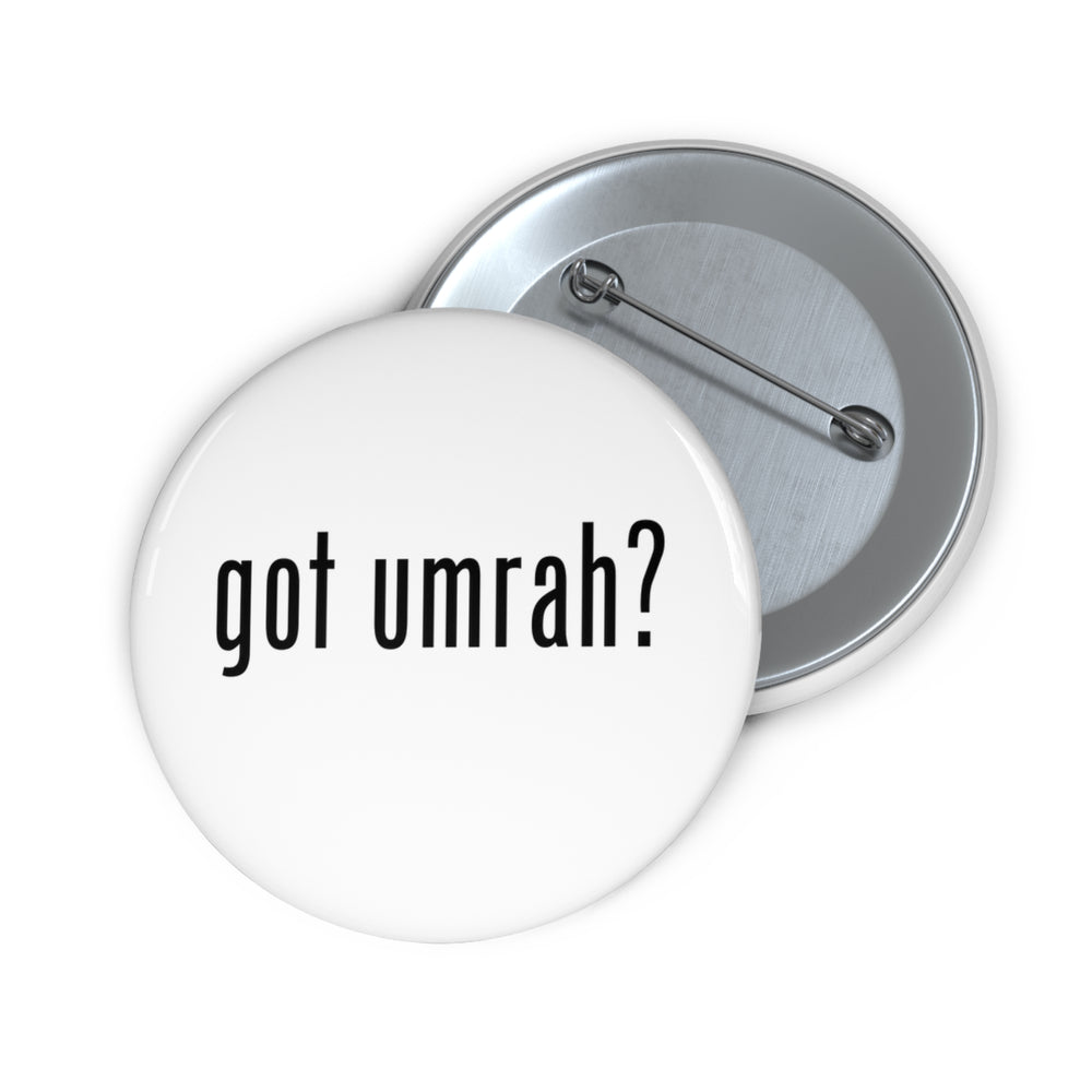 White Got Umrah Button Pin